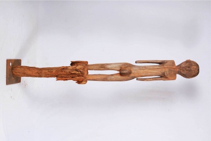 Dinka Funerary Post (LSTA-111)